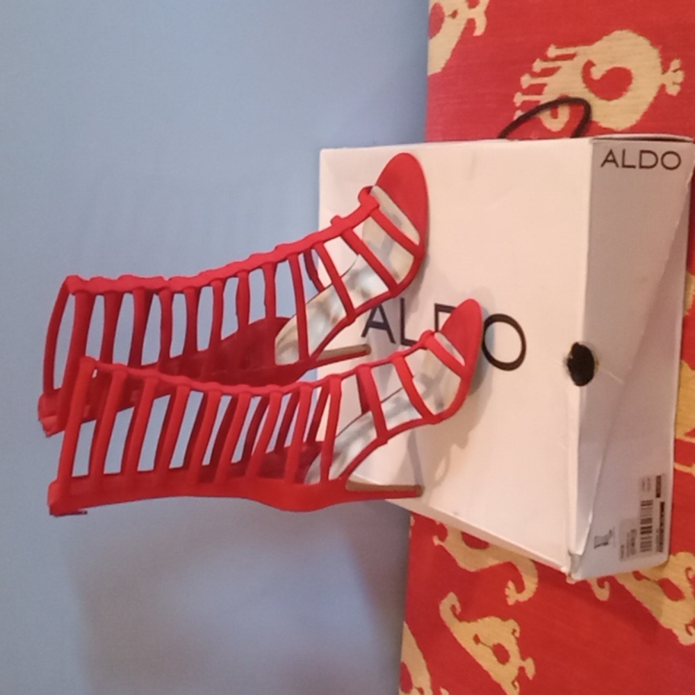 Aldo red high heels (size 8 -valleroy)